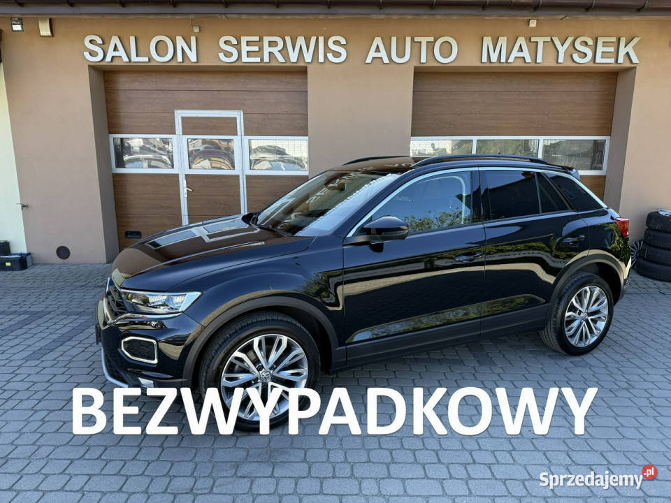 Volkswagen TRoc 15 TSI 150 Klima Navi Ledy I komputer pokładowy Orzech