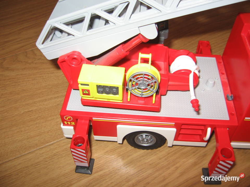 Samochód strażacki z drabiną 9463 komplet bonus Olsztyn