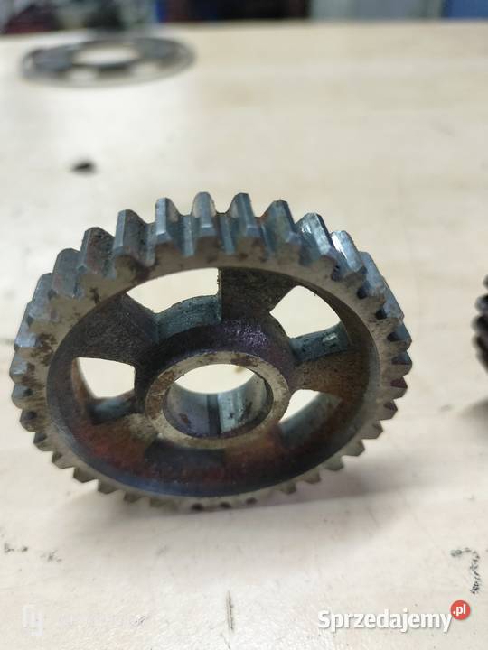 Tryby 35 z pierwszego biegu WSK Łubno