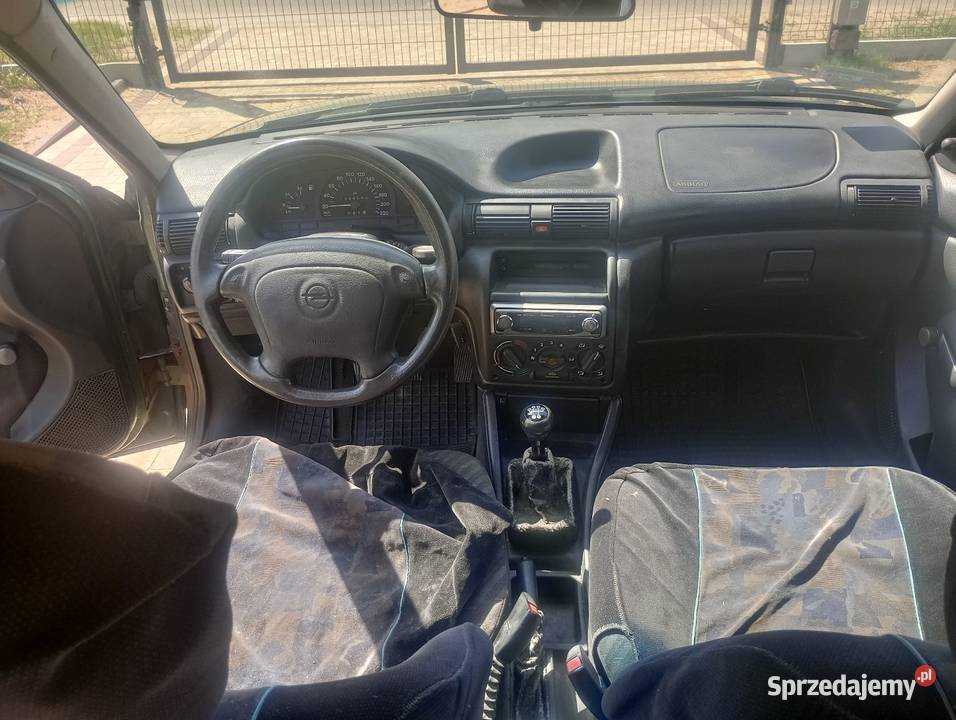 Sprzedam Opel Astra LPG 14 pierwszy właściciel śląskie Choroń
