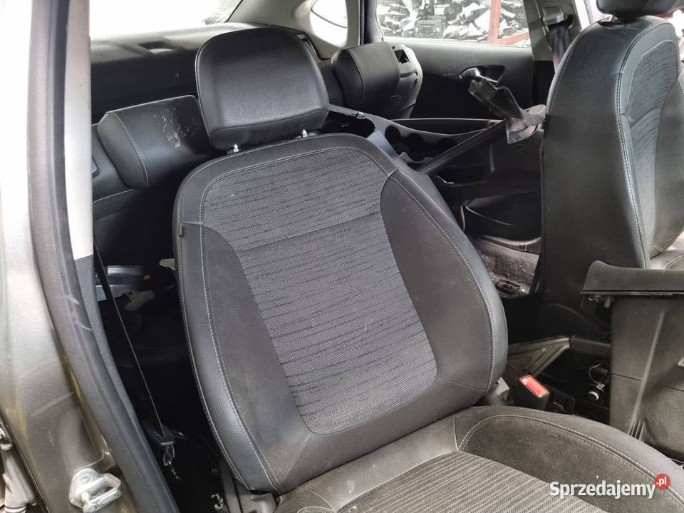 FOTELE KANAPY OPEL ASTRA J kujawsko-pomorskie Lipno sprzedam