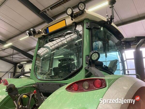 Lampa robocza LED do John Deere Fendt okrągła
