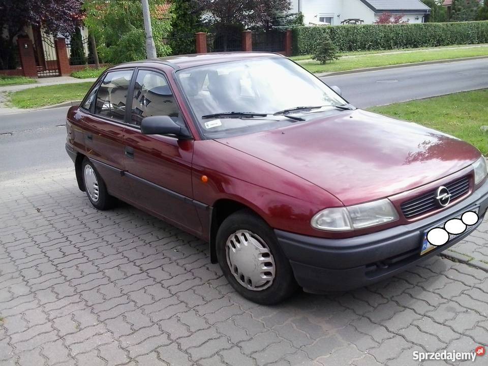 Opel Astra 14 KAT 199899 benzyna poj1389 60 benzyna Bydgoszcz