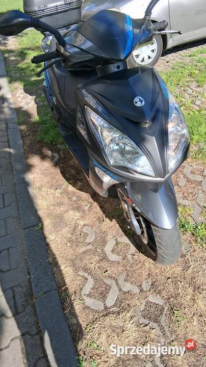 Skuter 50 sprawy więcej informacji na priv 17100km Chorzów