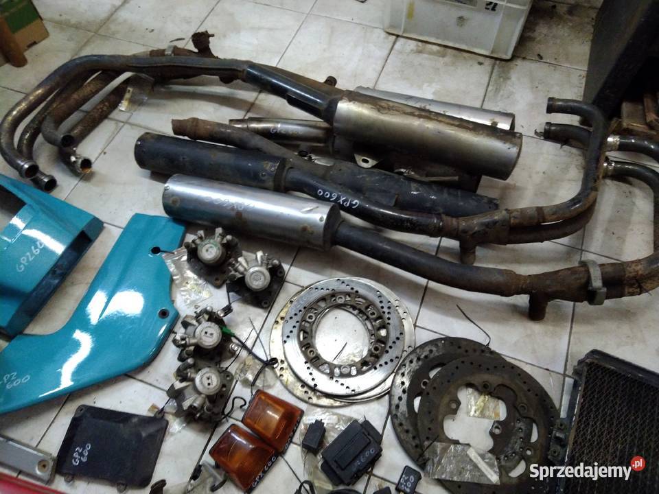 Kawasaki GPZ GPX 600 części dolnośląskie Jelenia Góra sprzedam