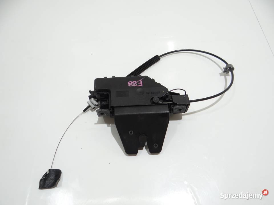 ZAMEK KLAPY BAGAŻNIKA BMW E88 7840617 Karoseria Strzyżewice