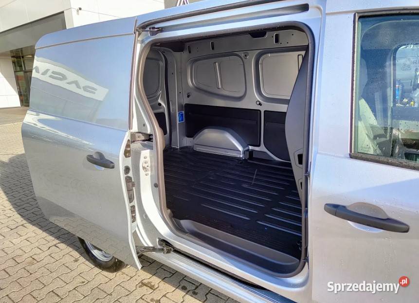 Podłoga wykładzina dywanik MercedesBenz Citan L2 Wrocław sprzedam