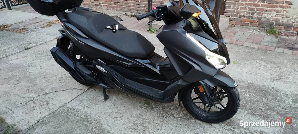 Honda Forza 350