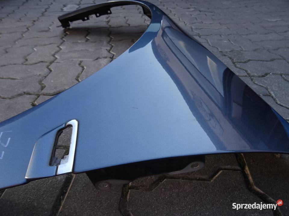 AUDI A8 D3 0307 BLOTNIK LEWY PRZOD LZ7R osobowe