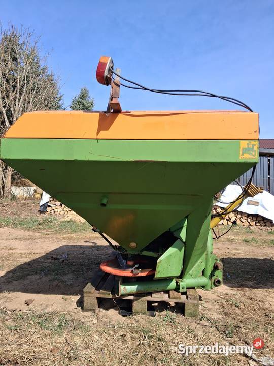 Rozsiewacz Amazone ZAU 1501 Borowy Młyn