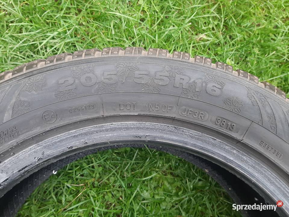 Opony zimowe Dunlop 20555 R16 4 Boronów sprzedam