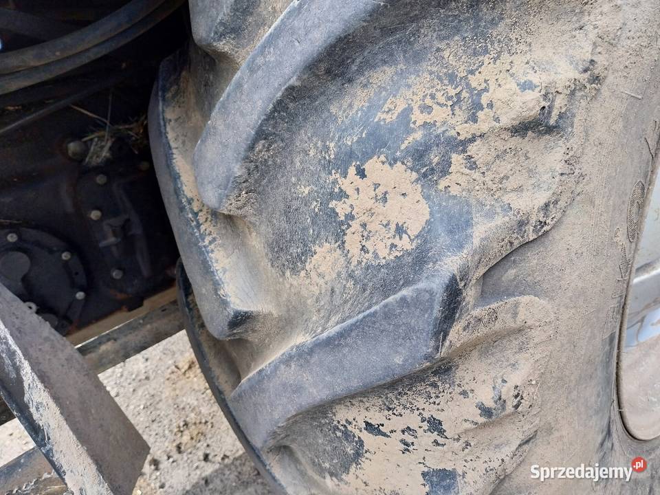 Ciągnik holland tvt 190 2004r pneumatyka isobus Tczew