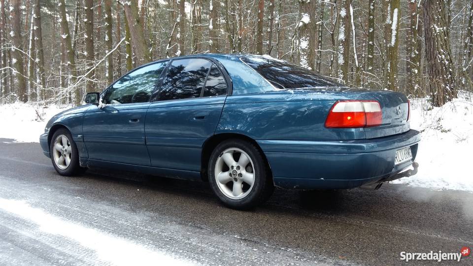 Opel Omega 32 v6 reflektory ksenonowe Omega Lubaczów