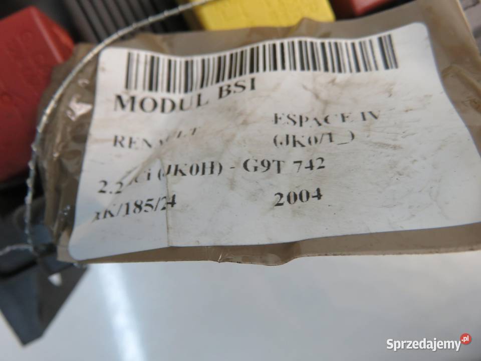 BSI RENAULT ESPACE IV 22 dCi 8200004201E Skrzynki bezpieczników