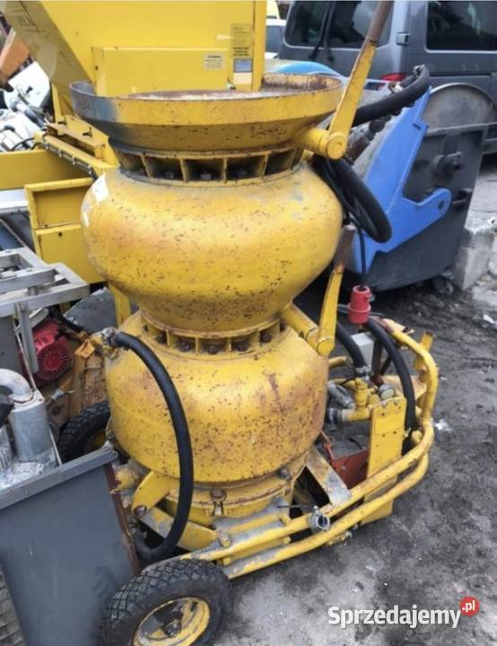 Zasobnik do betonu do silomatu dwu komorowy Rozprza sprzedam
