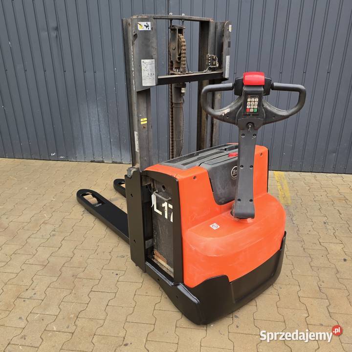 Elektryczny wózek paletowy z masztem BT SWE 200d Motoryzacja Kraków