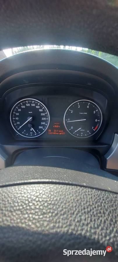 BMW 318i 20 2008r lakier metallic Żabno