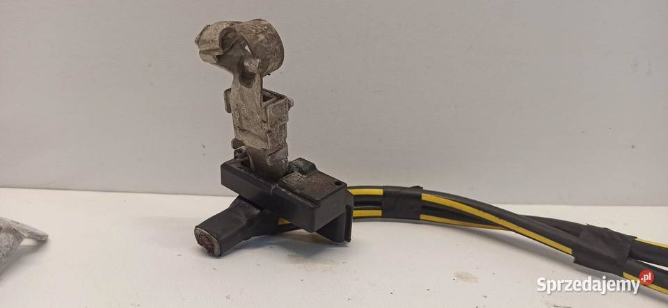 NISSAN MICRA K14 KLEMA MINUSOWA 240805FP1B osobowe Materiały instalacyjne