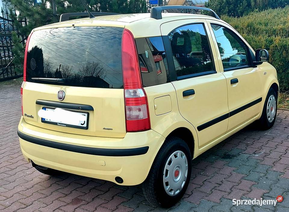 Fiat Panda 11 z Gazem City 2010 salon Rok produkcji 2010 Siewierz sprzedam
