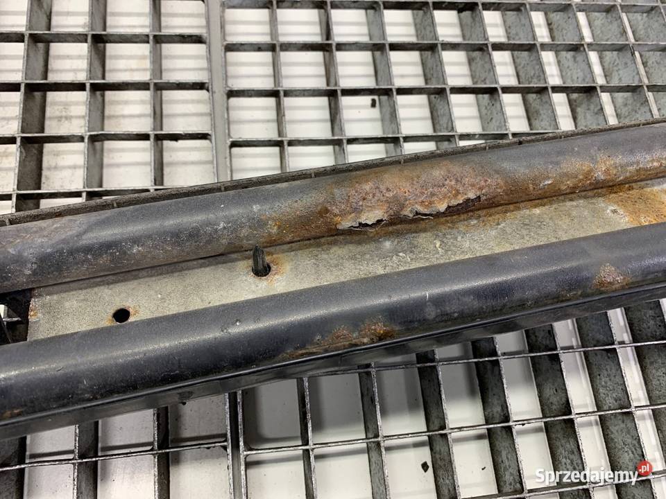 BELKA ZDERZAKA PRZÓD SUZUKI SWIFT III osobowe podkarpackie