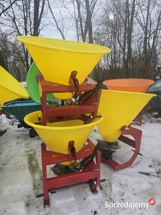 Rozsiewacz nawozów tarczowy Demarol 200l500l