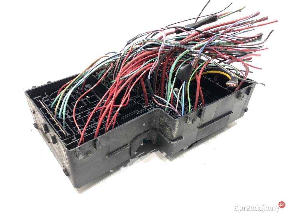 SKRZYNKA BEZPIECZNIKÓW MAZDA 3 BK BP4K66765