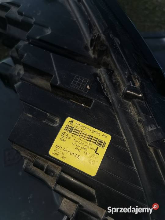 Skoda octavia 3 lift lampa lewy przód Części samochodowe