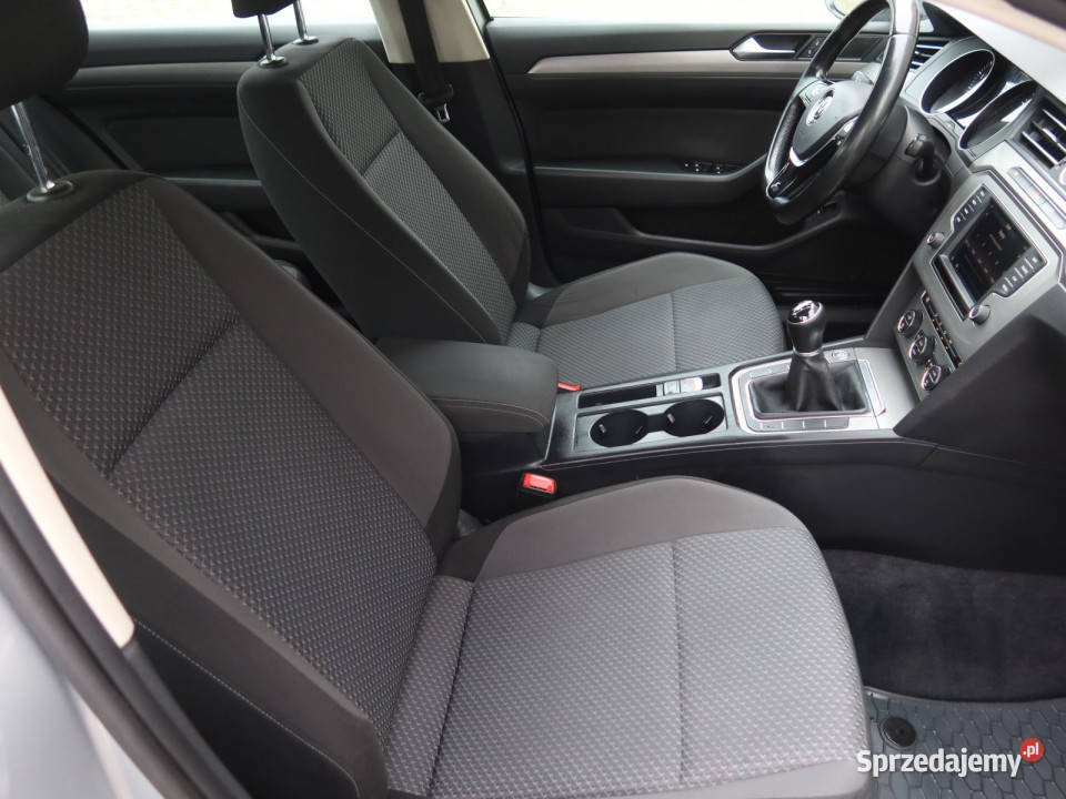 VW Passat 14 TSI wspomaganie kierownicy Katowice