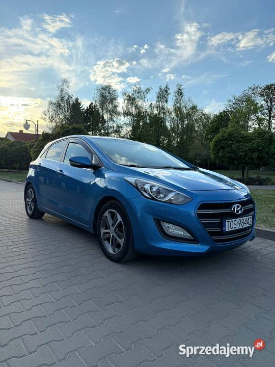 Hyundai i30 16 GDI 2016 1600cm3 Ostrowiec Świętokrzyski sprzedam