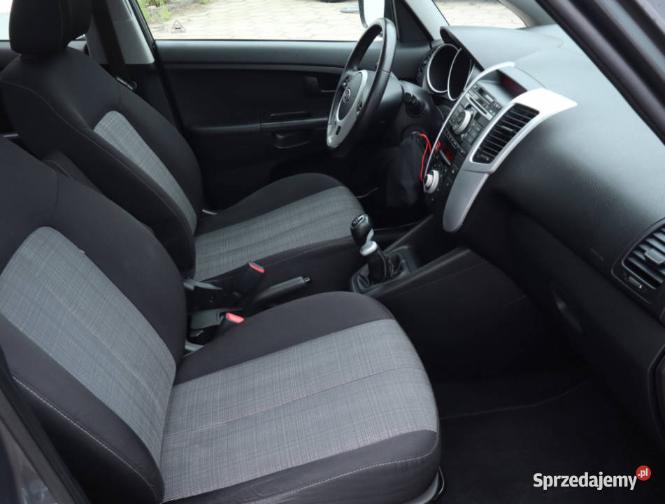 Kia Venga 14 CVVT centralny zamek Łódź sprzedam
