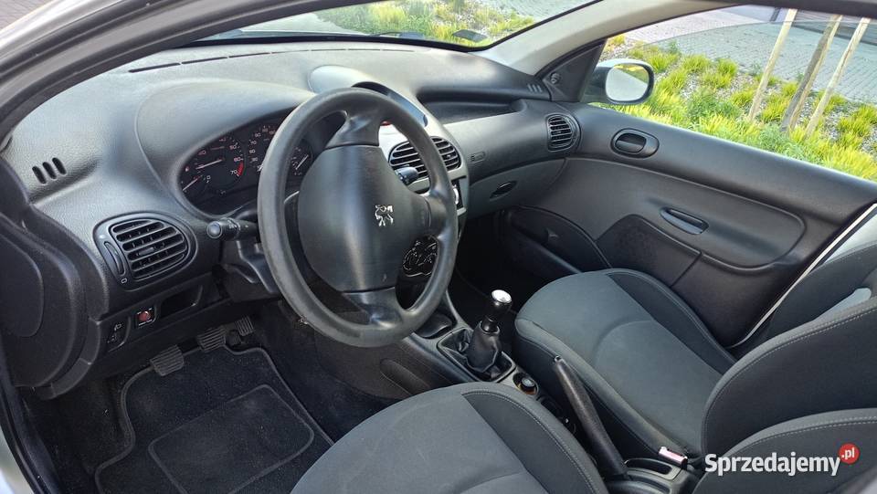 Peugeot 206 14 benzyna 2007 Rok produkcji 2007 Gdańsk