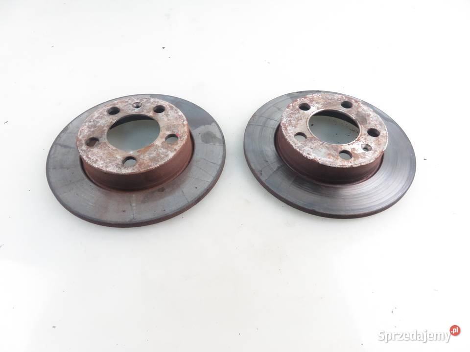 TARCZA HAMULCOWA TYŁ AUDI A3 8L1 19 TDI 110 AHF