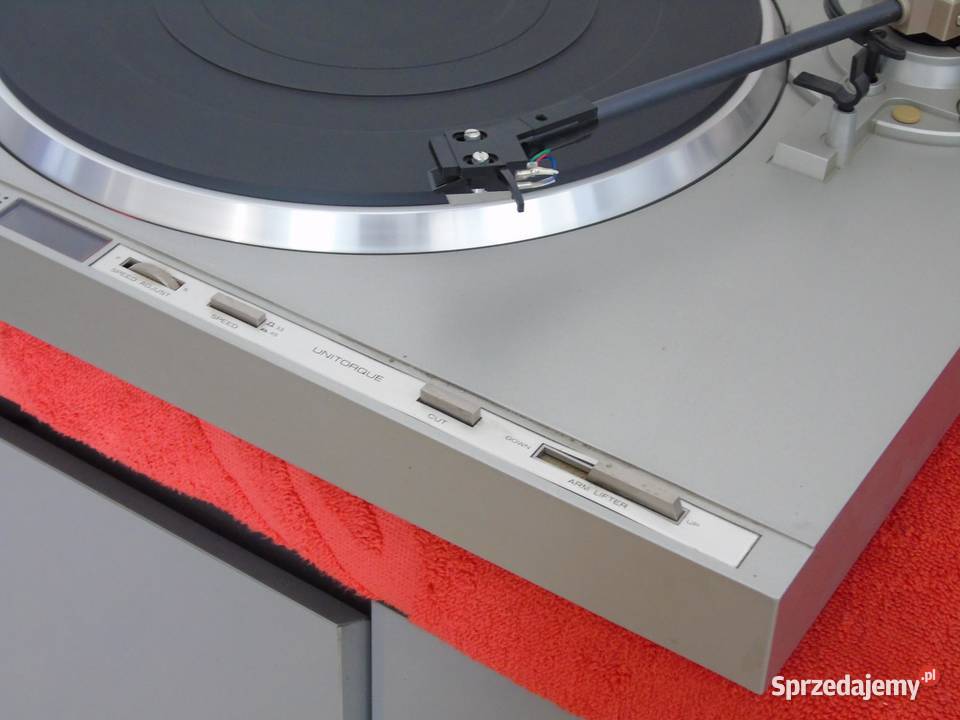 Gramofon Hitachi HT40S Direct Drive półautomat sprzedam