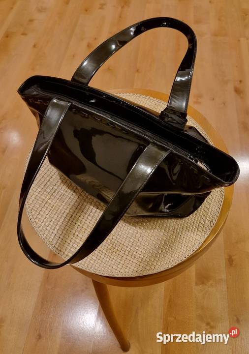 Czarna TOREBKA marki FURLA lakier połysk średnia lubelskie Lublin sprzedam
