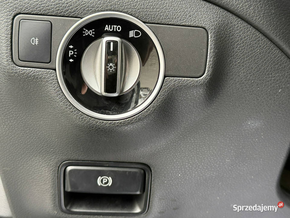 Mercedes GLA 200 16i 156 ABS Węgrów sprzedam