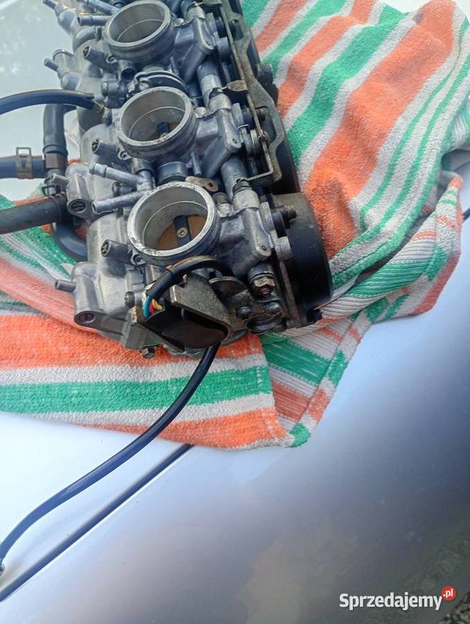 Sprzedam Gaźniki Honda CBR F4 loft Opole Lubelskie
