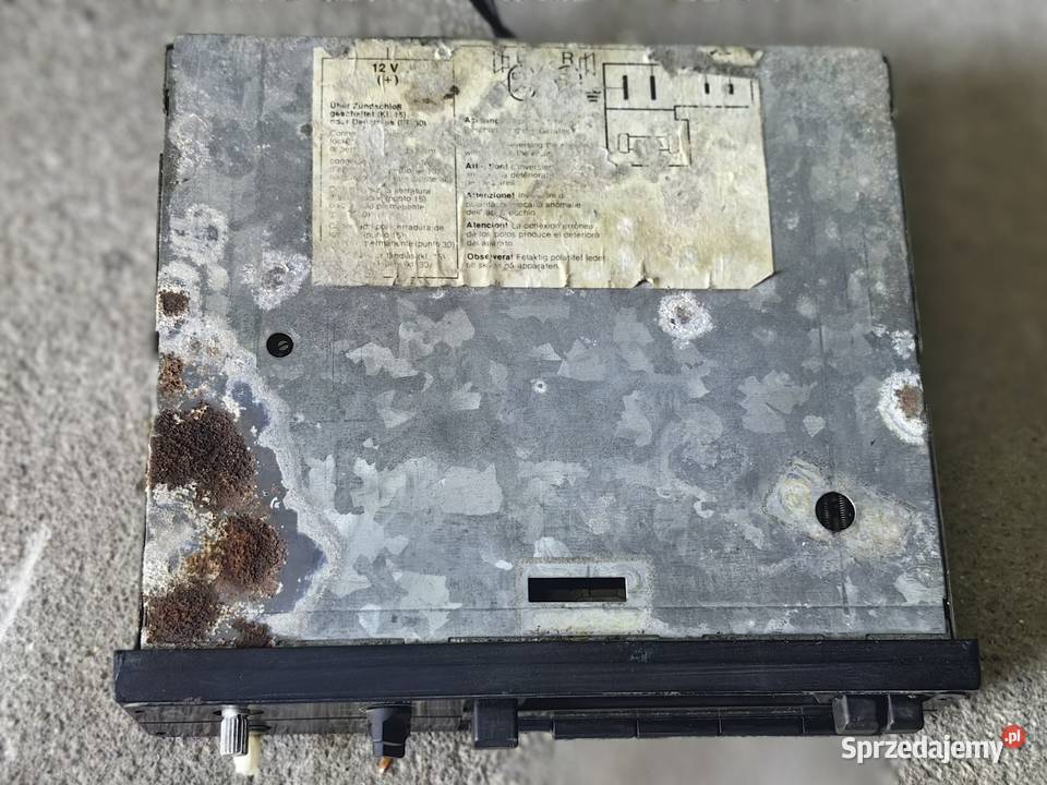 Radio samochodowe Blaupunkt Essen R26 1din DPD