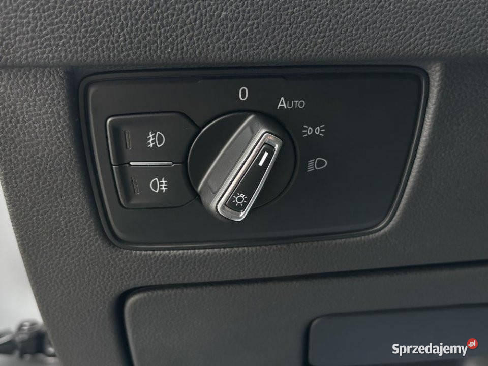 Volkswagen Passat 2023r diesel Warszawa