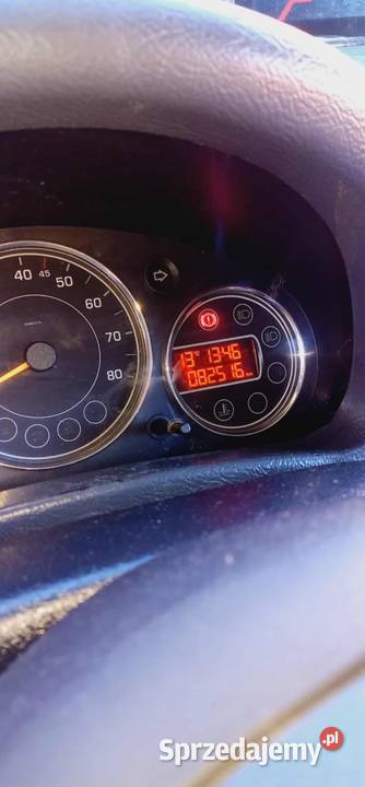 Axiam Rok produkcji 2006 Motoryzacja sprzedam