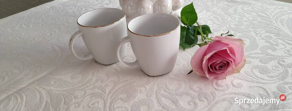Delikatne ręcznie malowane porcelanowe filiżanki śląskie Bielsko-Biała