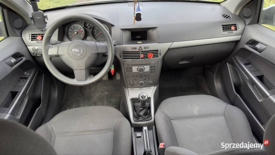 Opel Astra H 14 Benzyna LPG 90 2004r aluminiowe felgi Grójec