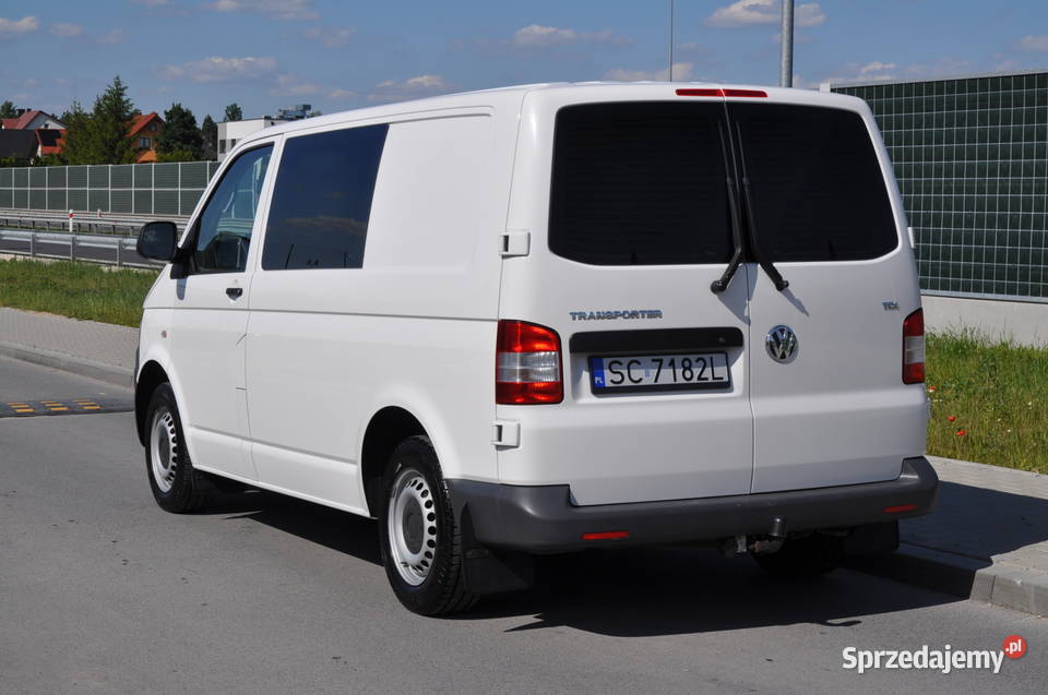Volkswagen Transporter T5 20 TDI 6 osobowy komputer pokładowy Volkswagen Bilcza sprzedam