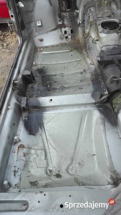 Nadwozie kombi plyta podlogowa podluznicepolonez mazowieckie Suskowola sprzedam
