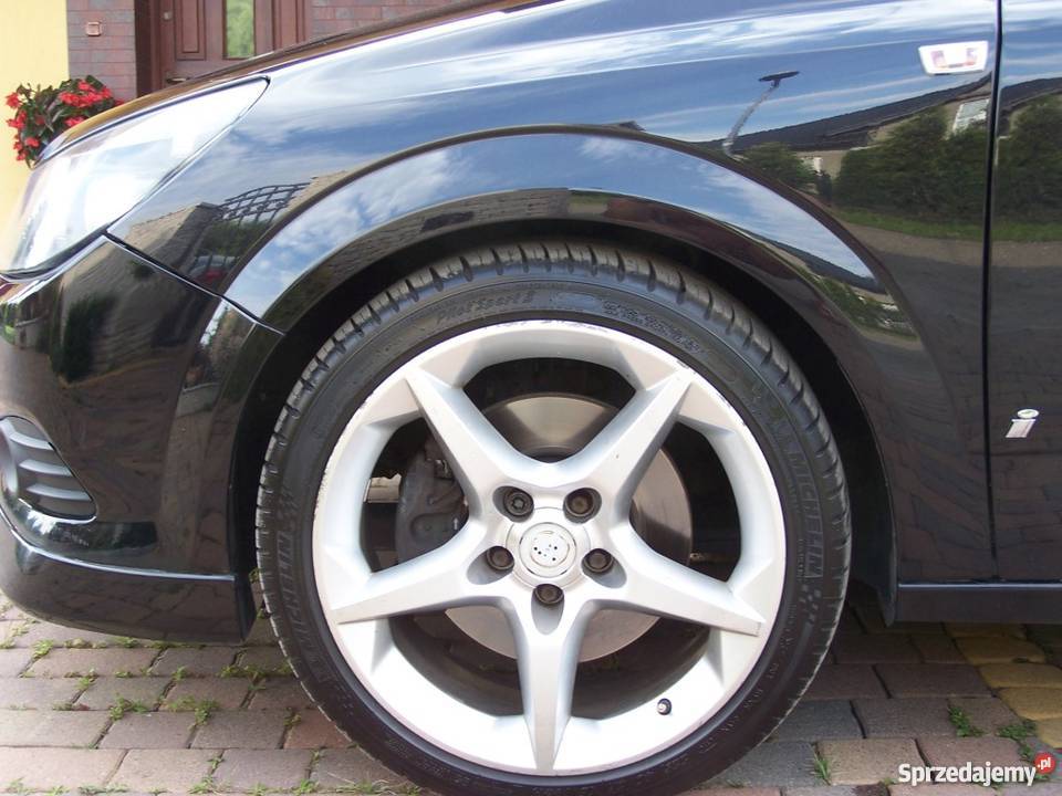 Opel Astra Sport GTC IRMSCHER Mega KOZak lakier metallic Częstochowa