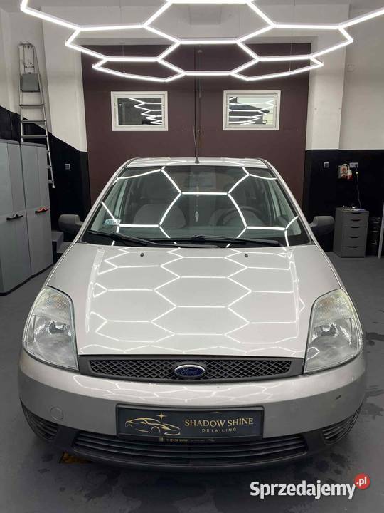 Ford Fiesta 14 TDCi 2003 130 000 68 Srebrny nieuszkodzony Motoryzacja