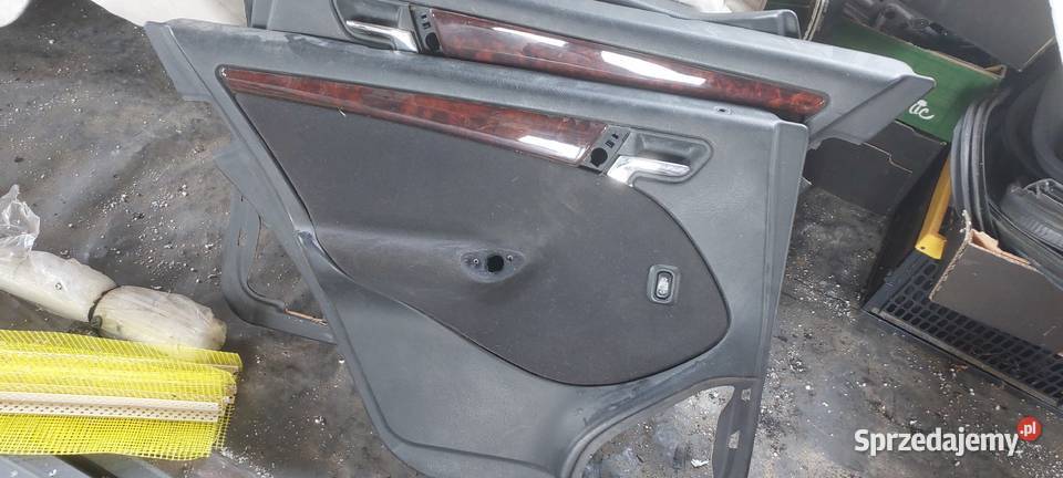 Boczki drzwi tapicerka mercedes w202 sprzedam