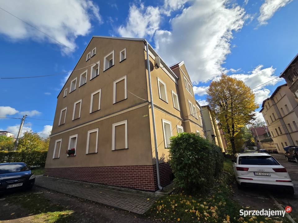 SPRZEDAM mieszkanie w Wałbrzychu Dąbrowskiego 42 kamienica dolnośląskie Wałbrzych