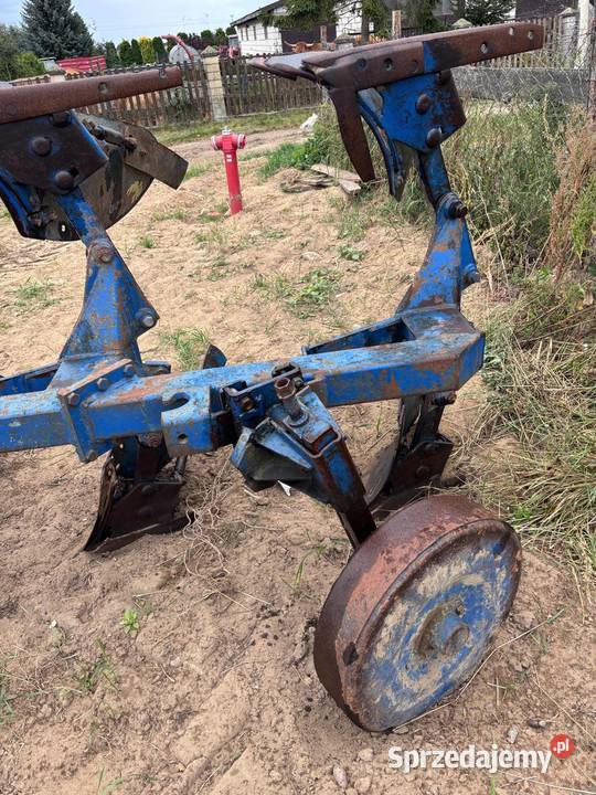 Pług trzy skibowy Dąbrowa-Kity