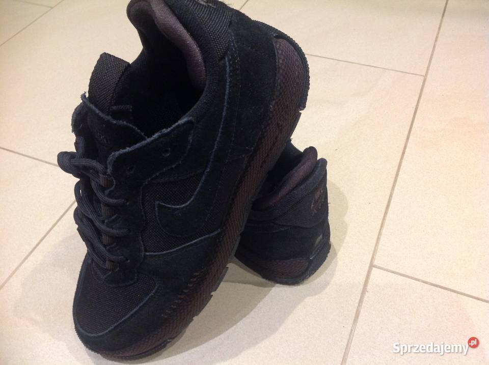 Sneakersy Damskie NIKE AIR FORCE WILD 40 Czarne Obuwie sportowe Nowa Sól