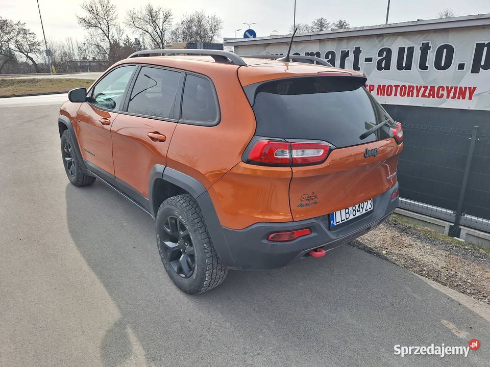 Jeep Cherokee Trailhawk 32 V6 Rok produkcji 2016 Cherokee Lubartów sprzedam